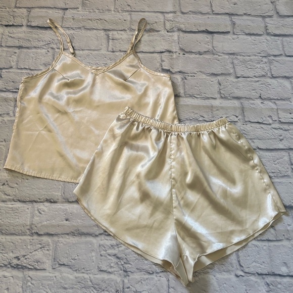 Cream Satin Pajama Set Tank and Shorts Size S GUC - Picture 1 of 13